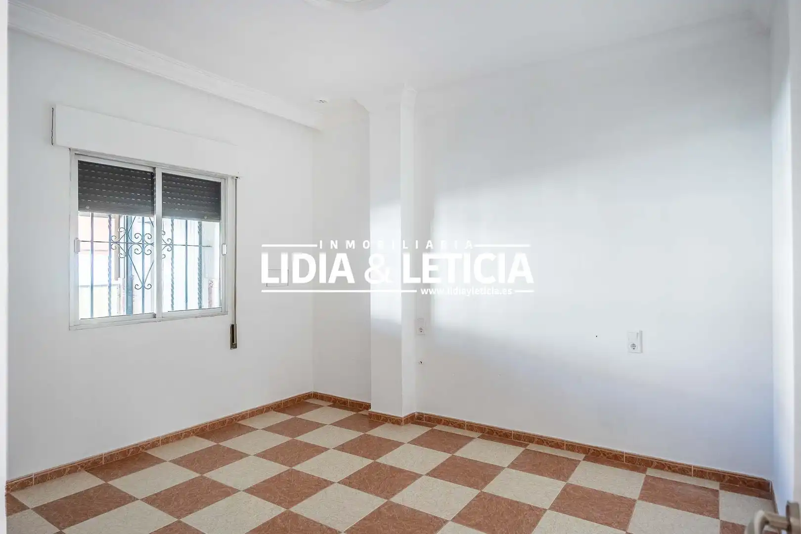 Dormitori de Casa o xalet en venda en Alcalá de Guadaira amb Aire condicionat i Terrassa