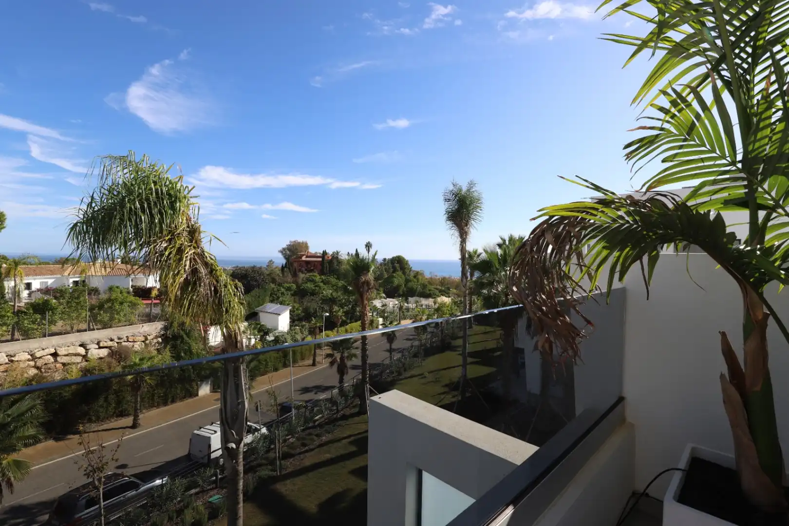 Vista exterior de Apartament de lloguer en Estepona amb Aire condicionat, Calefacció i Terrassa
