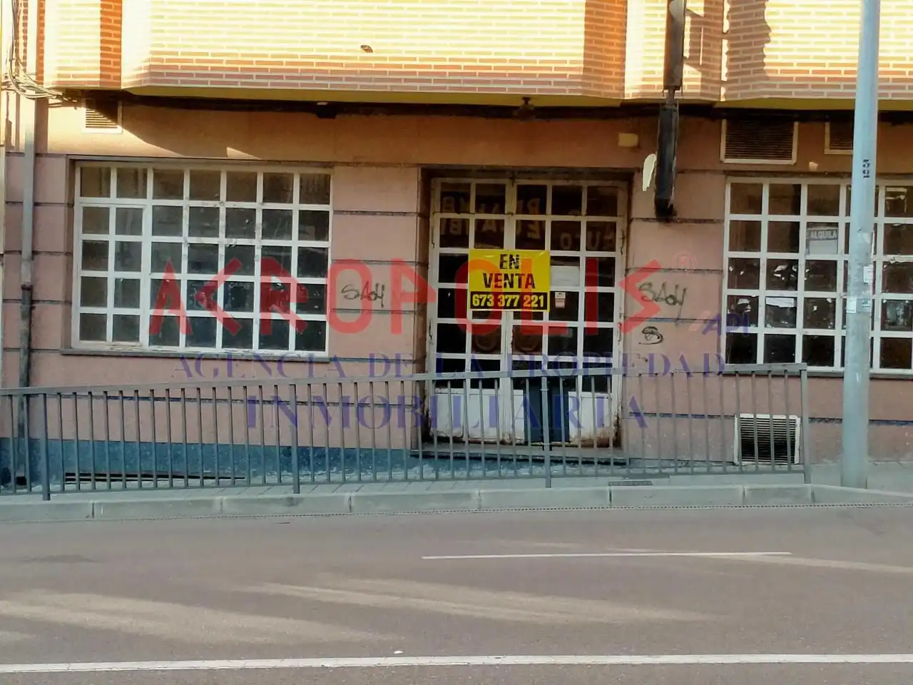 Local comercial de lloguer a Benavente, imagen 6