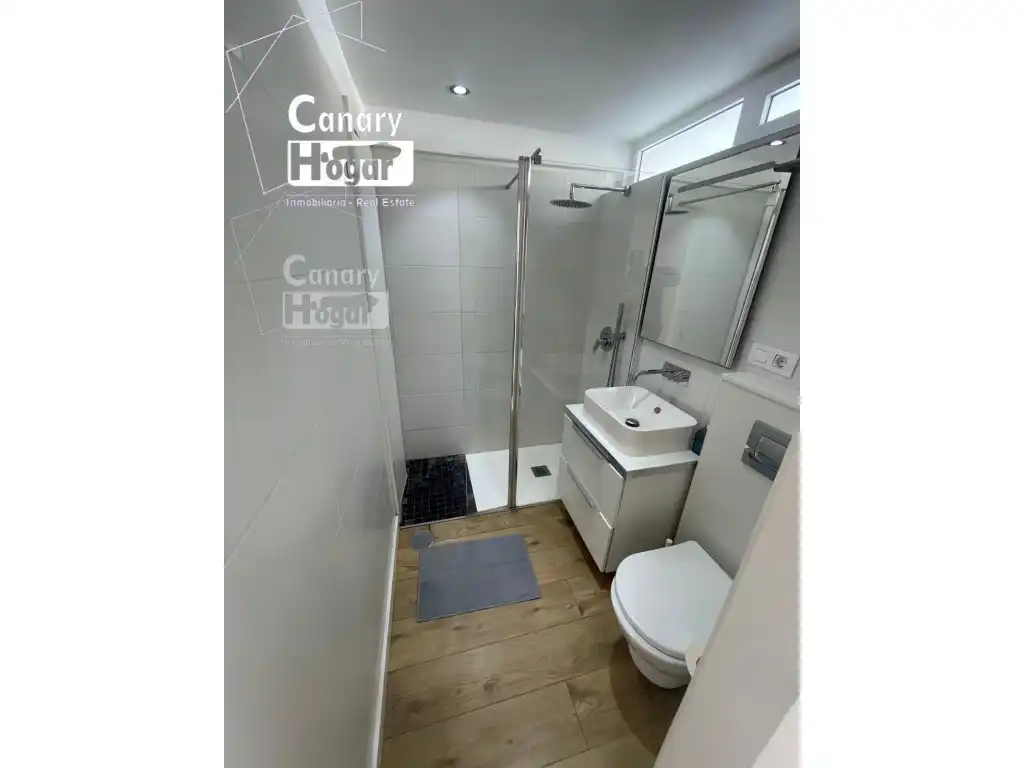 Baño de Estudio en venta en Adeje con Aire acondicionado, Calefacción y Piscina comunitaria