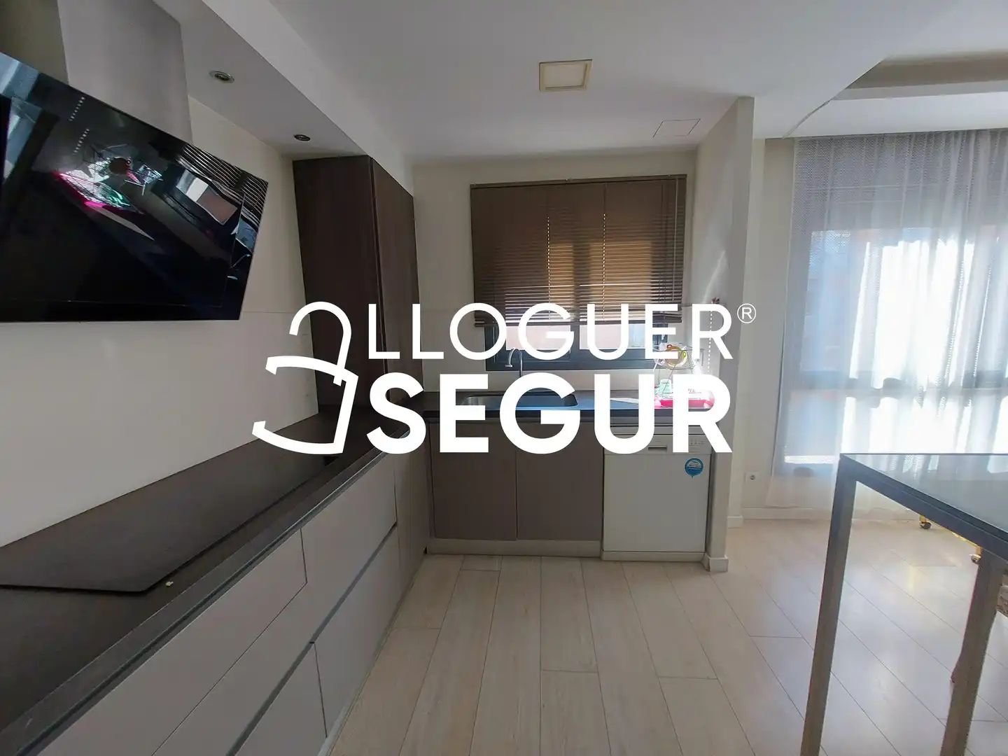Küche von Wohnung zur Miete in Barcelona mit Klimaanlage und Heizung
