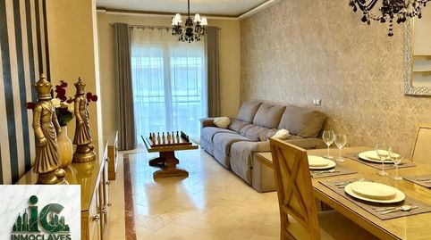 Foto 4 de Piso en venta en Los Tinajones, Los Barrios, Cádiz