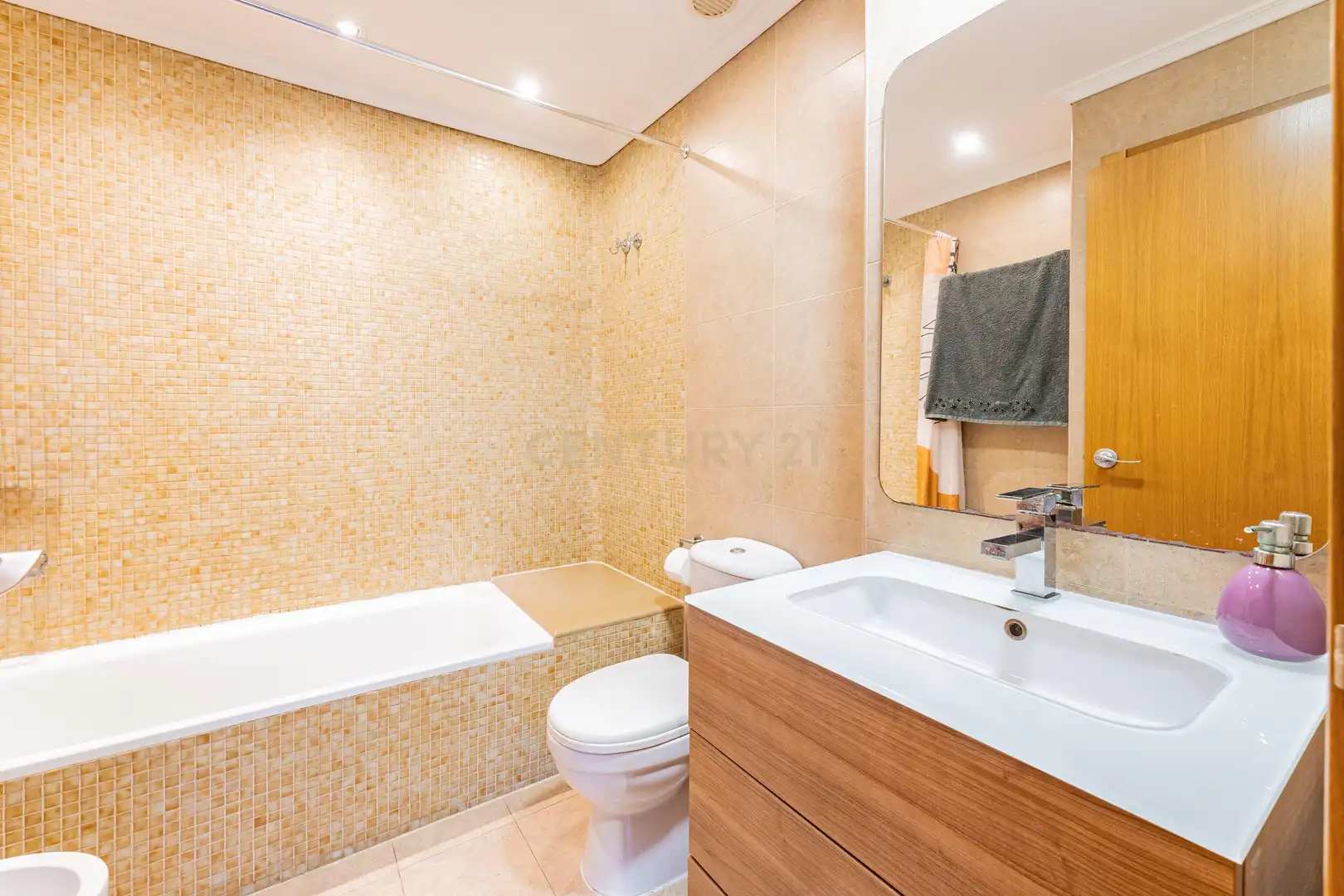 Baño de Casa adosada en venta en San Antonio de Benagéber