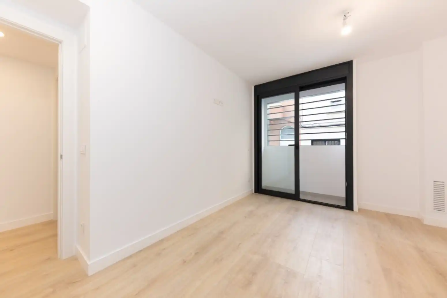 Pis amb terrassa en venda a Cornellà de Llobregat - Calle MOSSEN JAUME SOLER, imagen 34