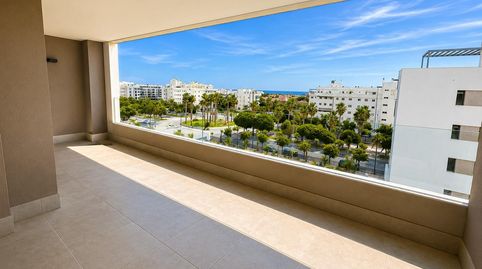 Foto 3 de Apartament de lloguer a Playamar - Benyamina, Torremolinos