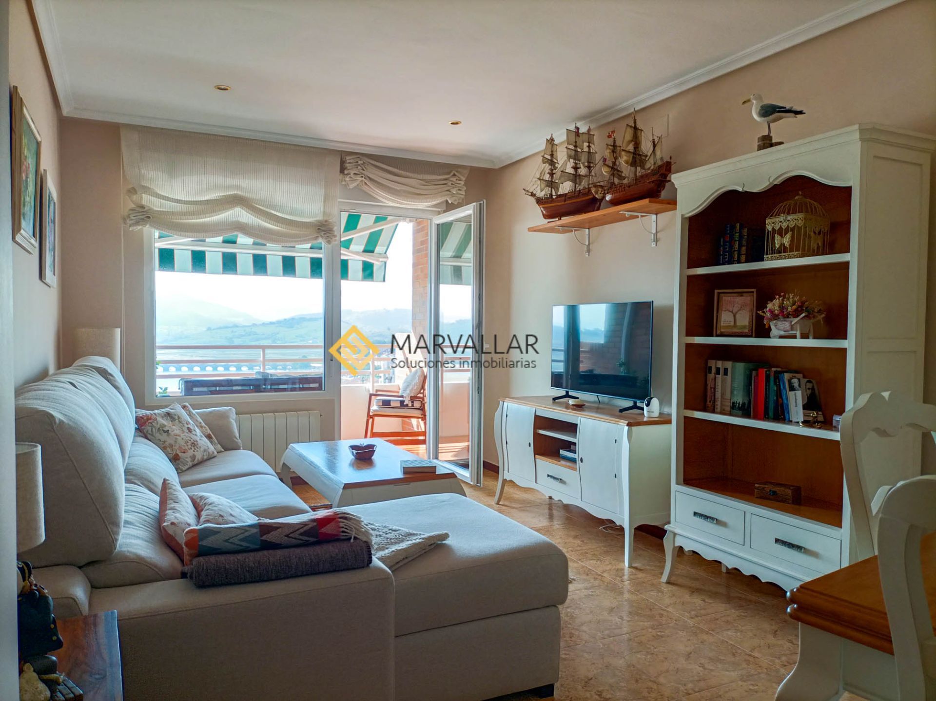 Living room of Duplex for sale in San Vicente de la Barquera  with Heating, Terrace and Storage room