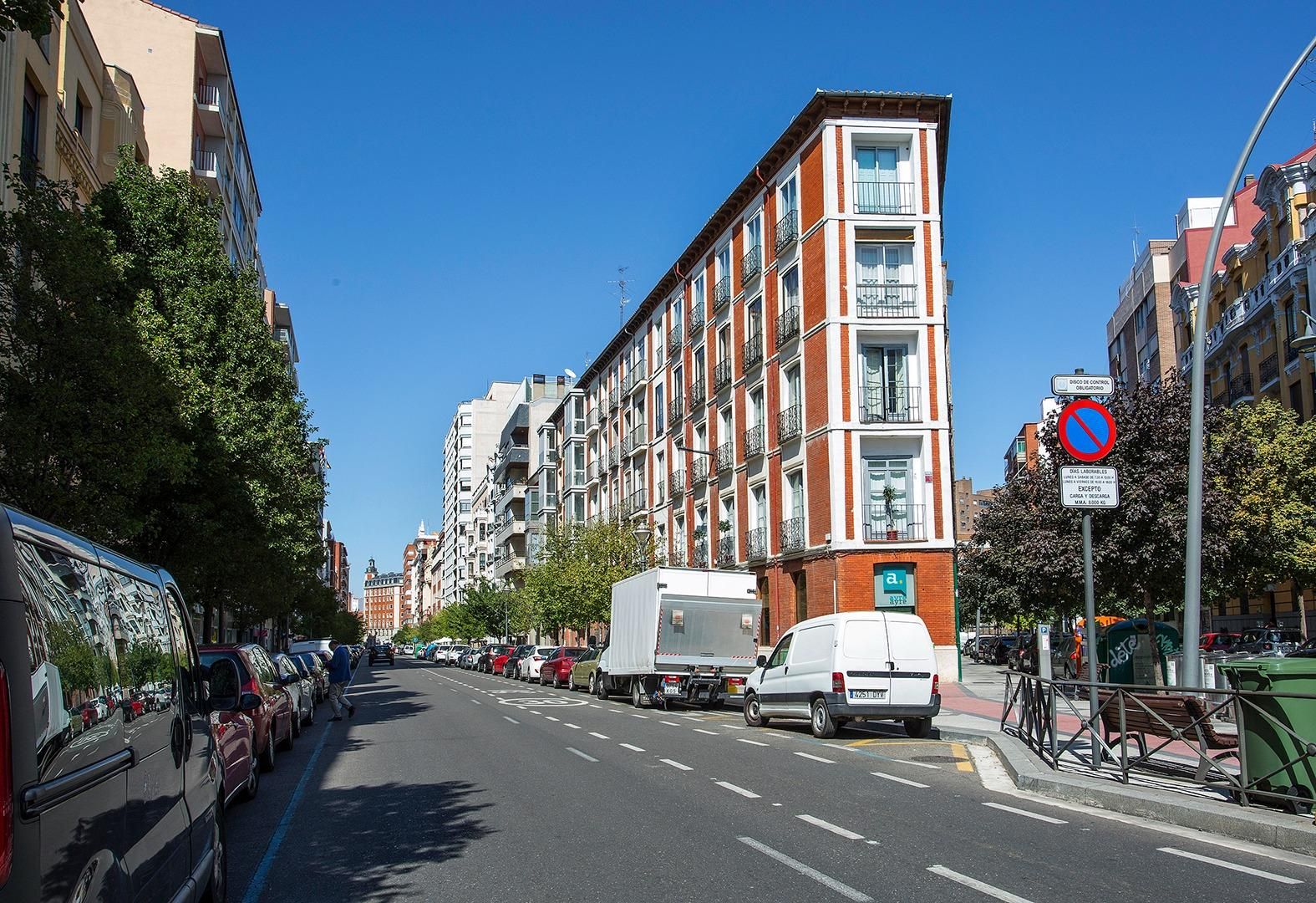 Vista exterior de Piso en venta en Valladolid Capital con Calefacción y Balcón