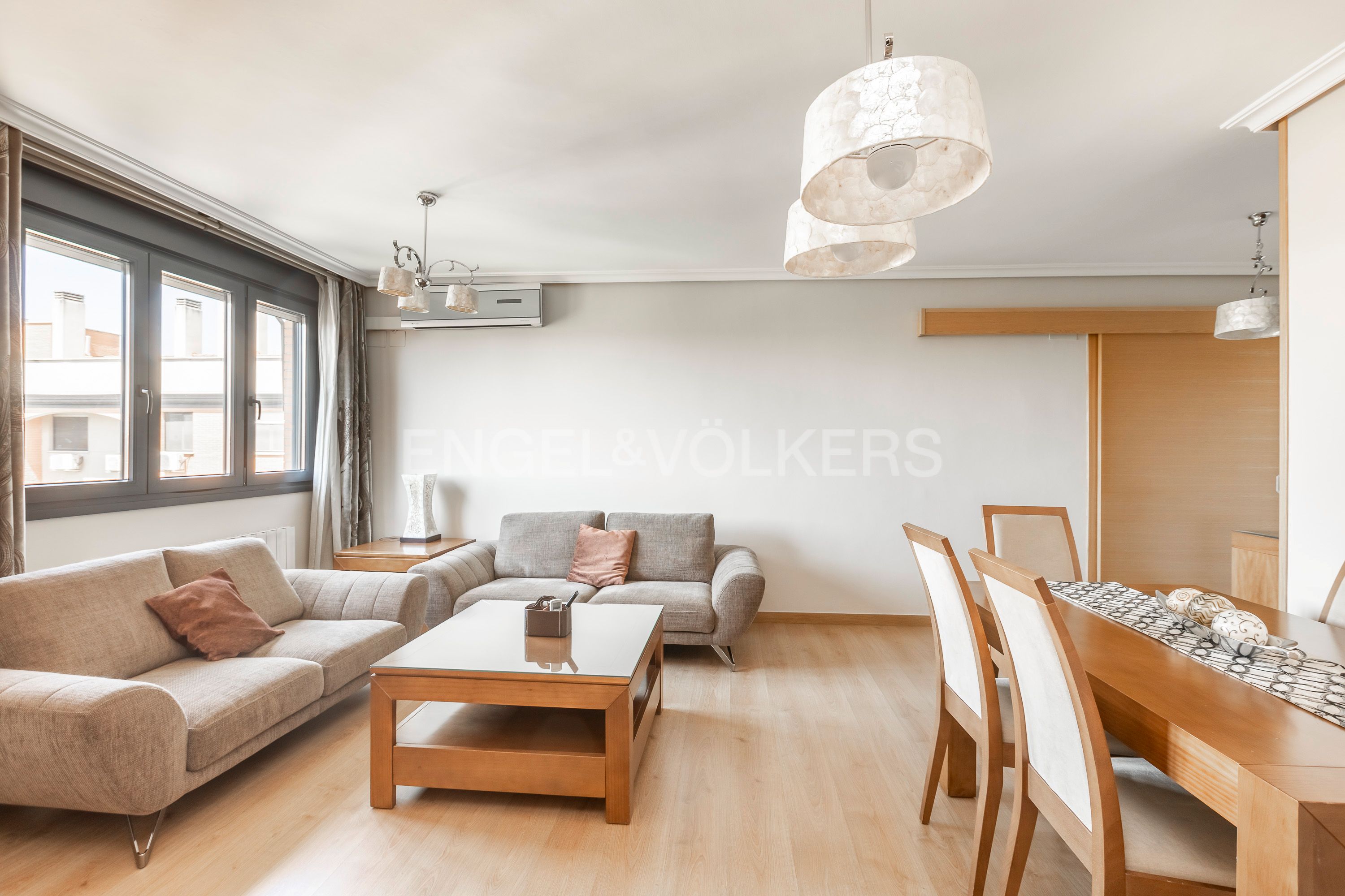 Sala d'estar de Apartament en venda en Torrejón de Ardoz amb Aire condicionat, Calefacció i Jardí privat