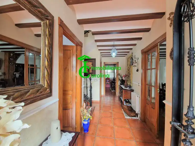 Houses for sale in La Carolina  with Air Conditioner, Heating and Private garden