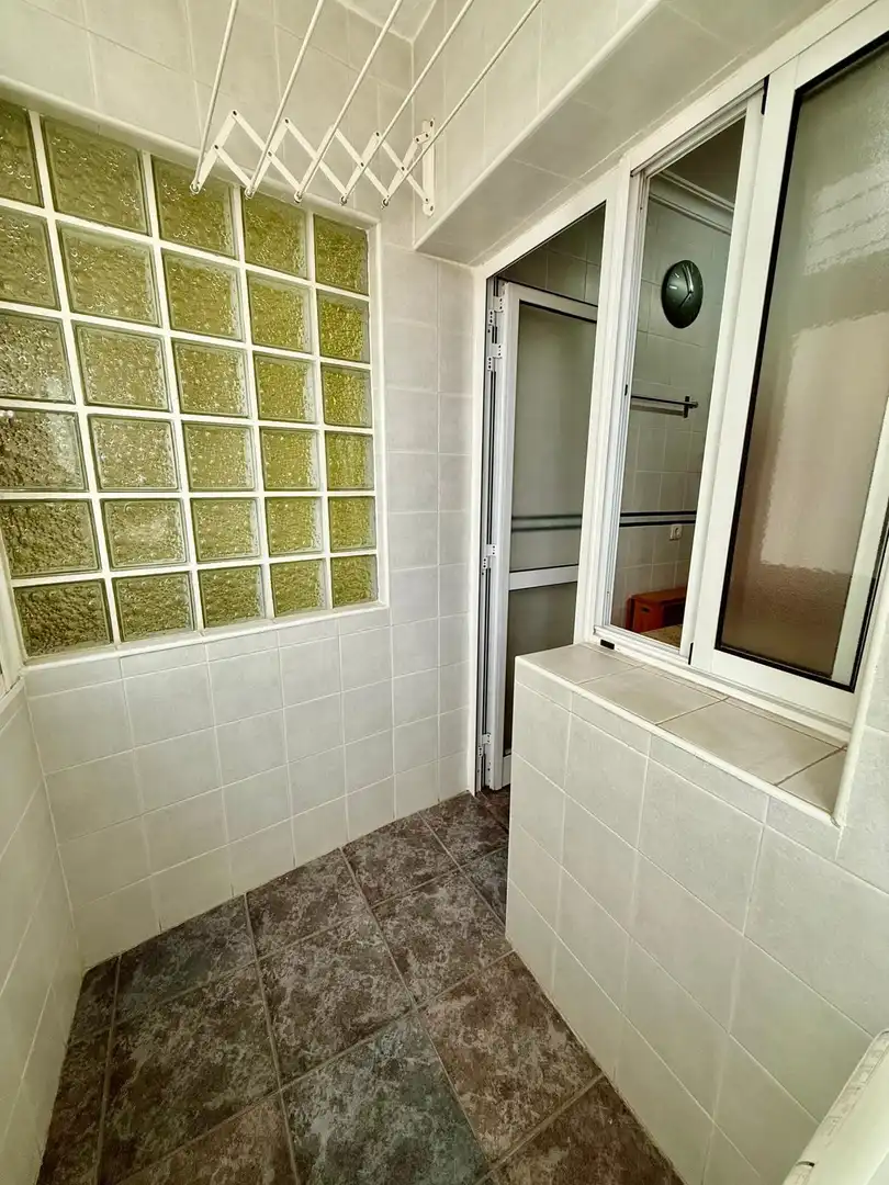 Baño de Piso en venta en Málaga con Aire acondicionado, Calefacción y Terraza
