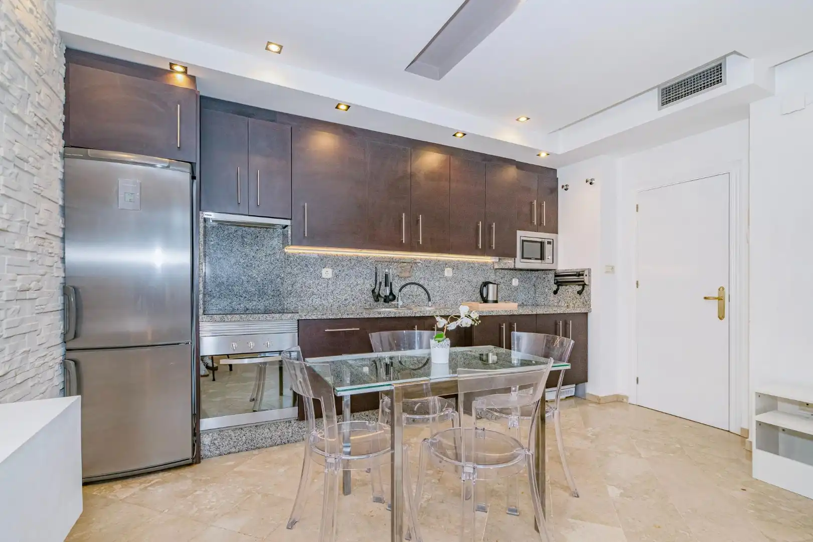 Kitchen of Flat for sale in Genil
