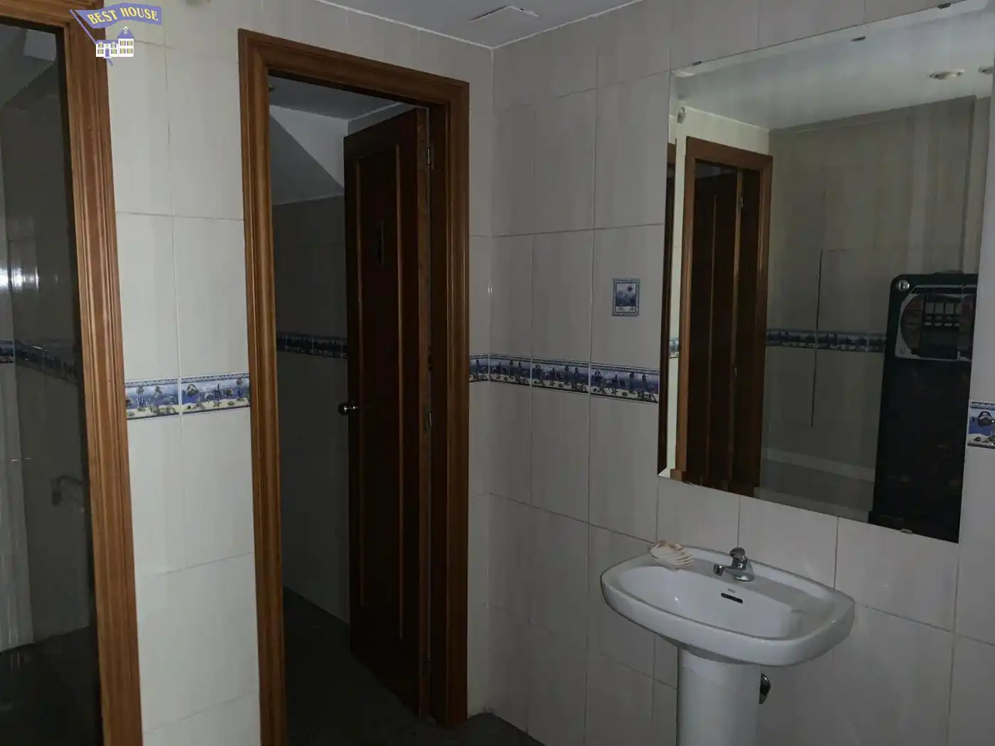 Local en venta en Casc Antic