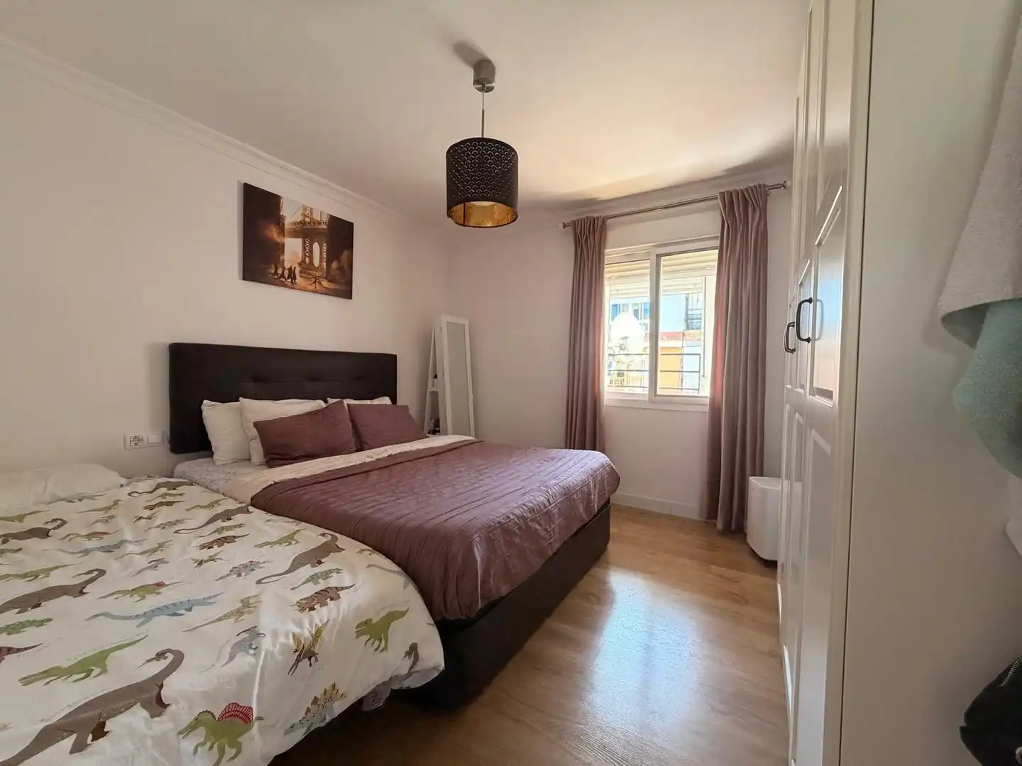 Bedroom of Flat for sale in Sevilla  with Air Conditioner and Terrace