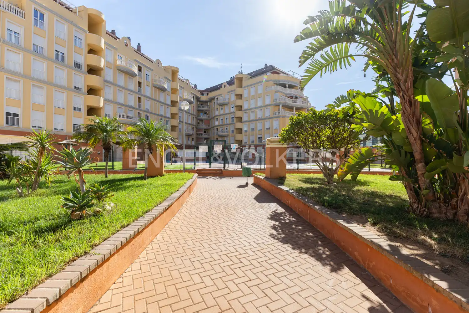 Exterior view of Flat for sale in Dénia  with Air Conditioner, Heating and Swimming Pool