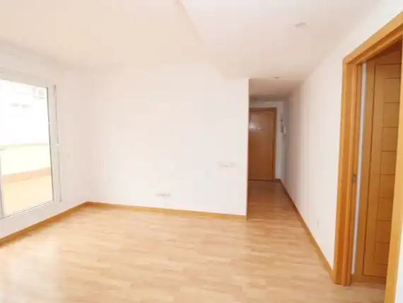 Apartament amb ascensor de lloguer a calle tomás lopez 9