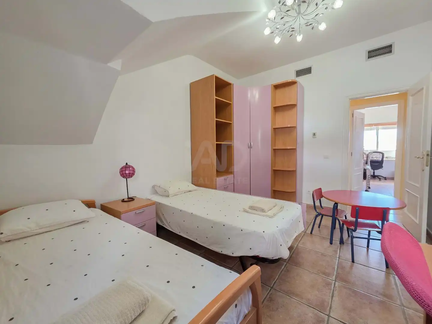 Schlafzimmer von Dachboden zum Verkauf in Málaga mit Klimaanlage, Heizung und Terrasse