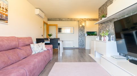 Photo 3 of Flat for sale in Carrer de Salvador Pagès, Mestral, Reus