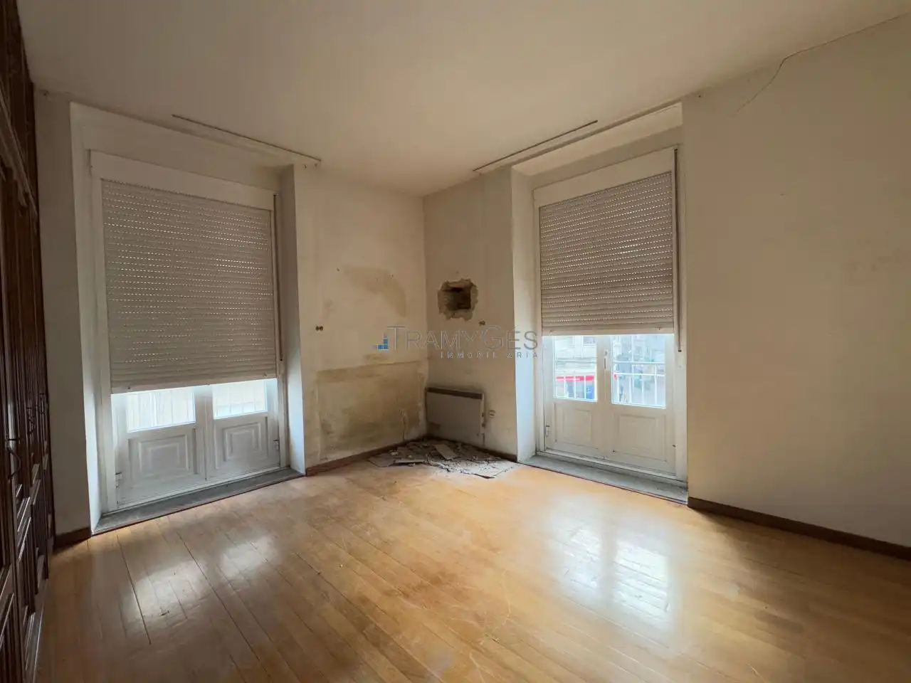 Sala de estar de Edificio en venta en Pontevedra Capital 