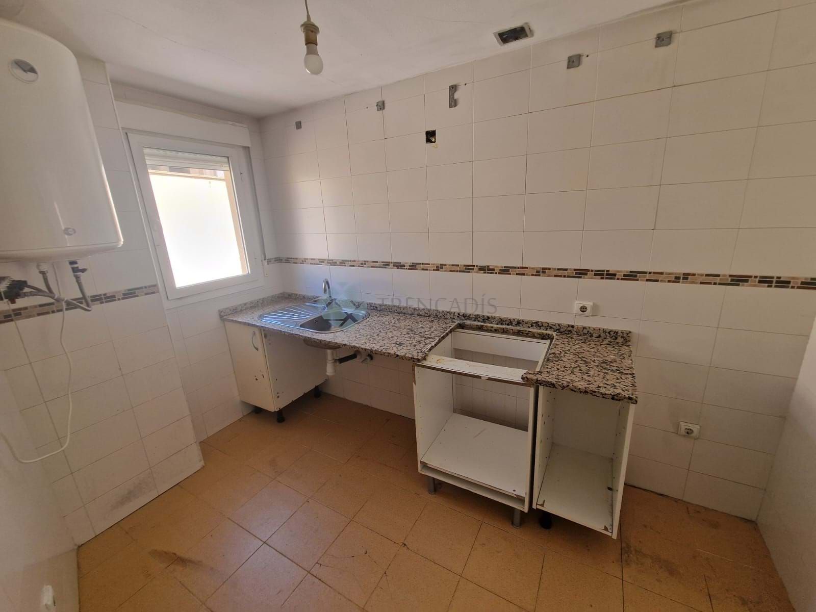 Kitchen of Flat for sale in  Madrid Capital