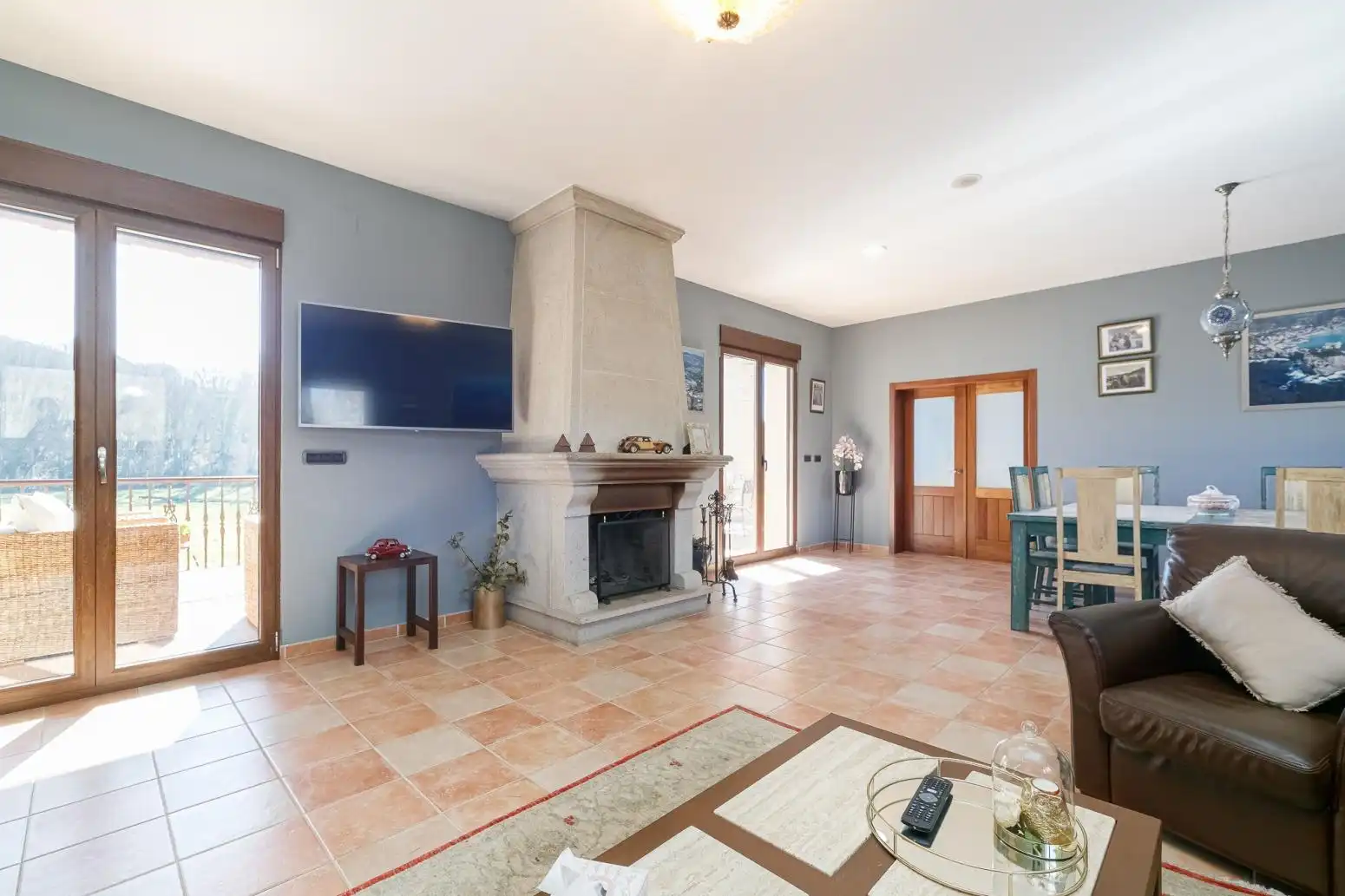 Living room of Houses for sale in Friol  with Heating, Private garden and Furnished