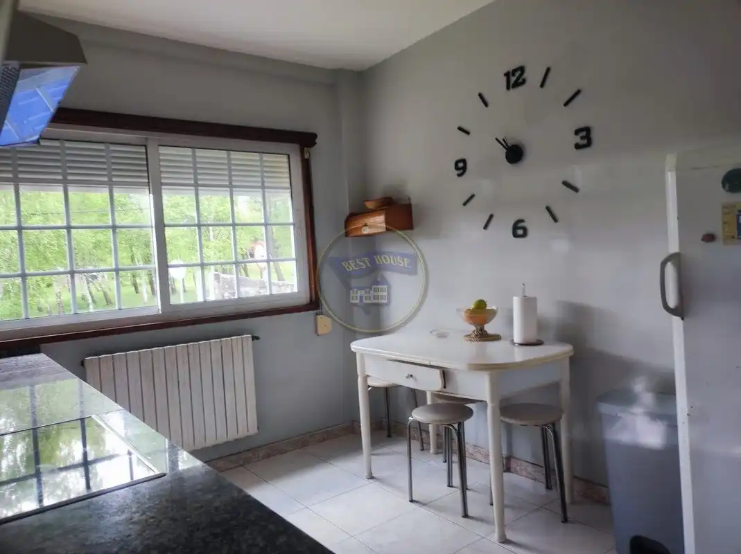 Cocina de Finca rústica en venta en Vigo  con Calefacción, Trastero y Piscina