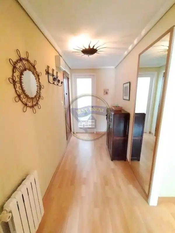 Flat for rent in Vigo   with Heating, Parquet flooring and Terrace