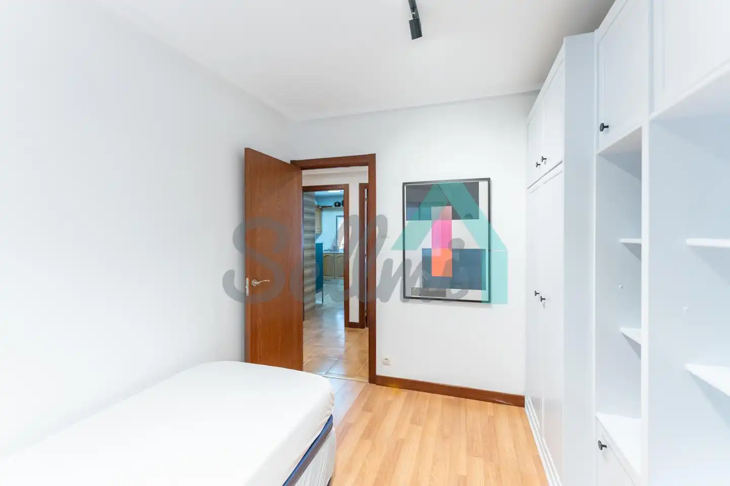 Habitación de Piso de alquiler en Gijón  con Calefacción y Amueblado