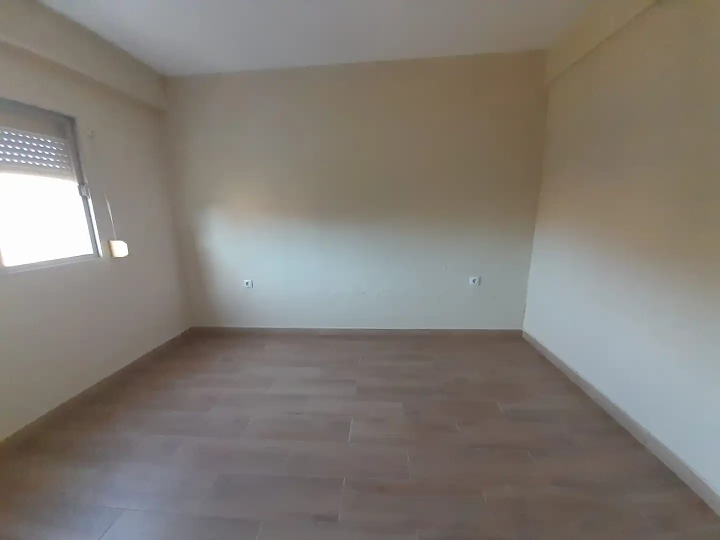 Flat for sale in PAU 2-600