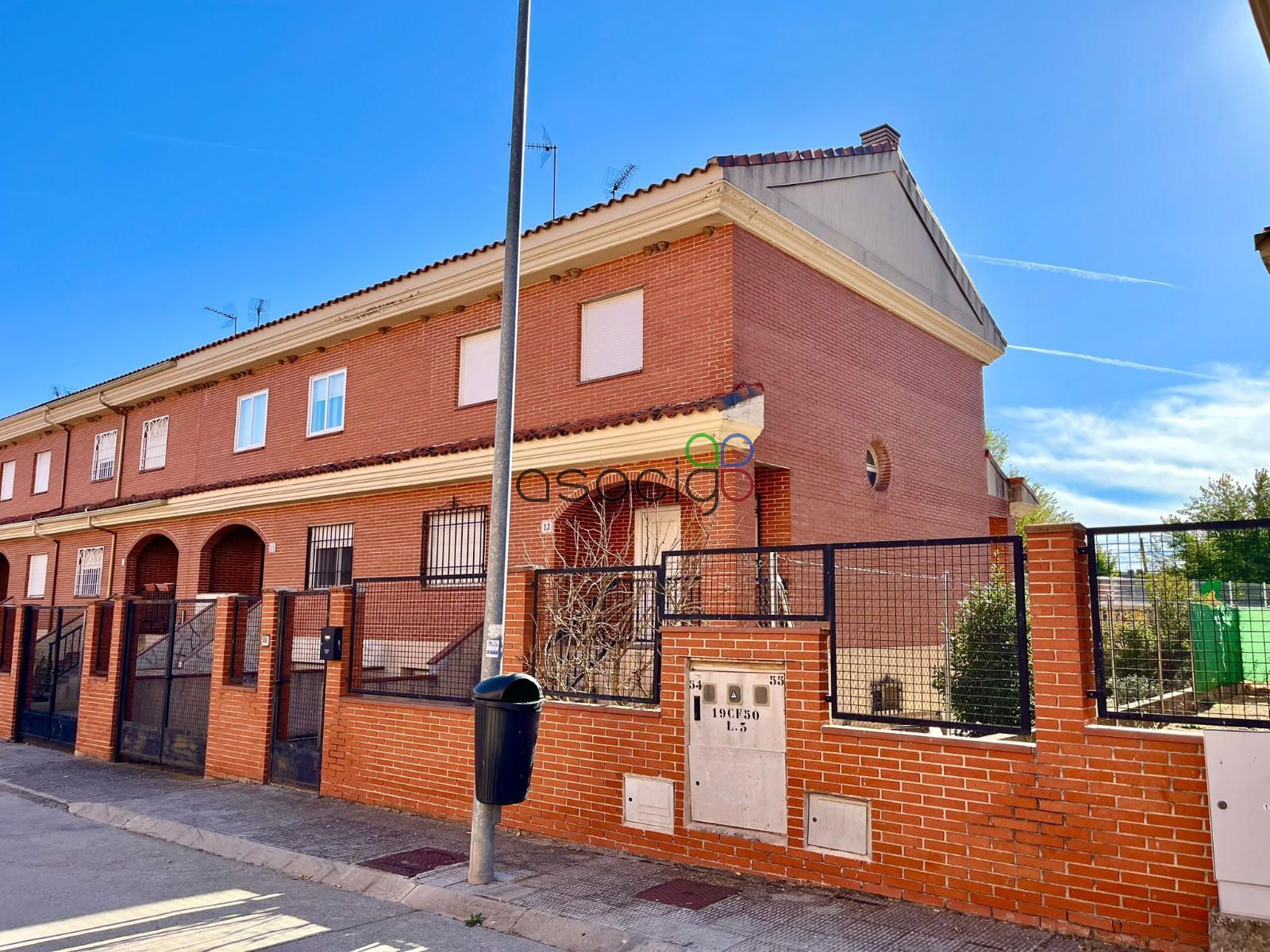 Exterior view of Single-family semi-detached for sale in Torija  with Heating, Private garden and Terrace