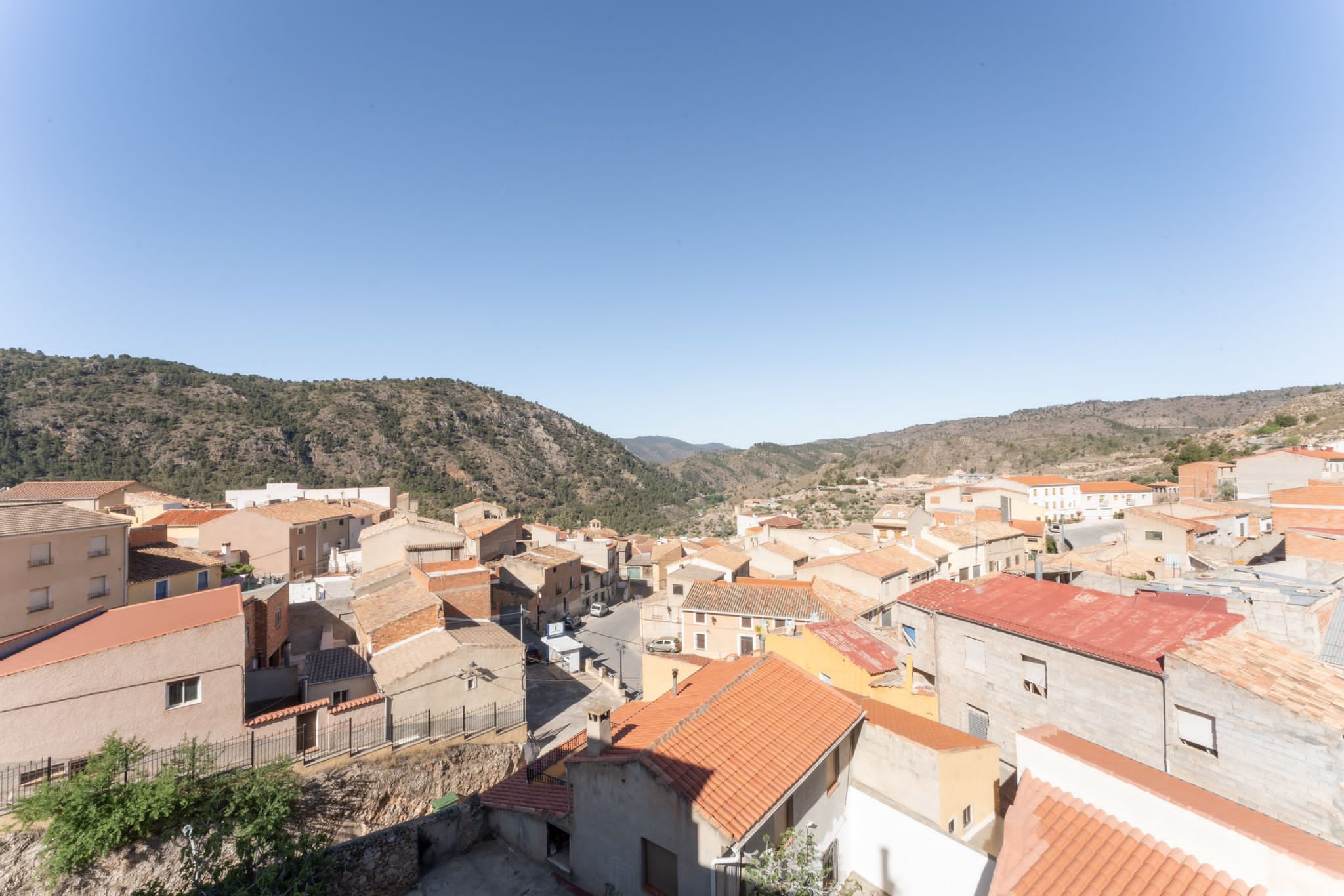 Vista exterior de Casa o xalet en venda en Liétor amb Terrassa i Traster