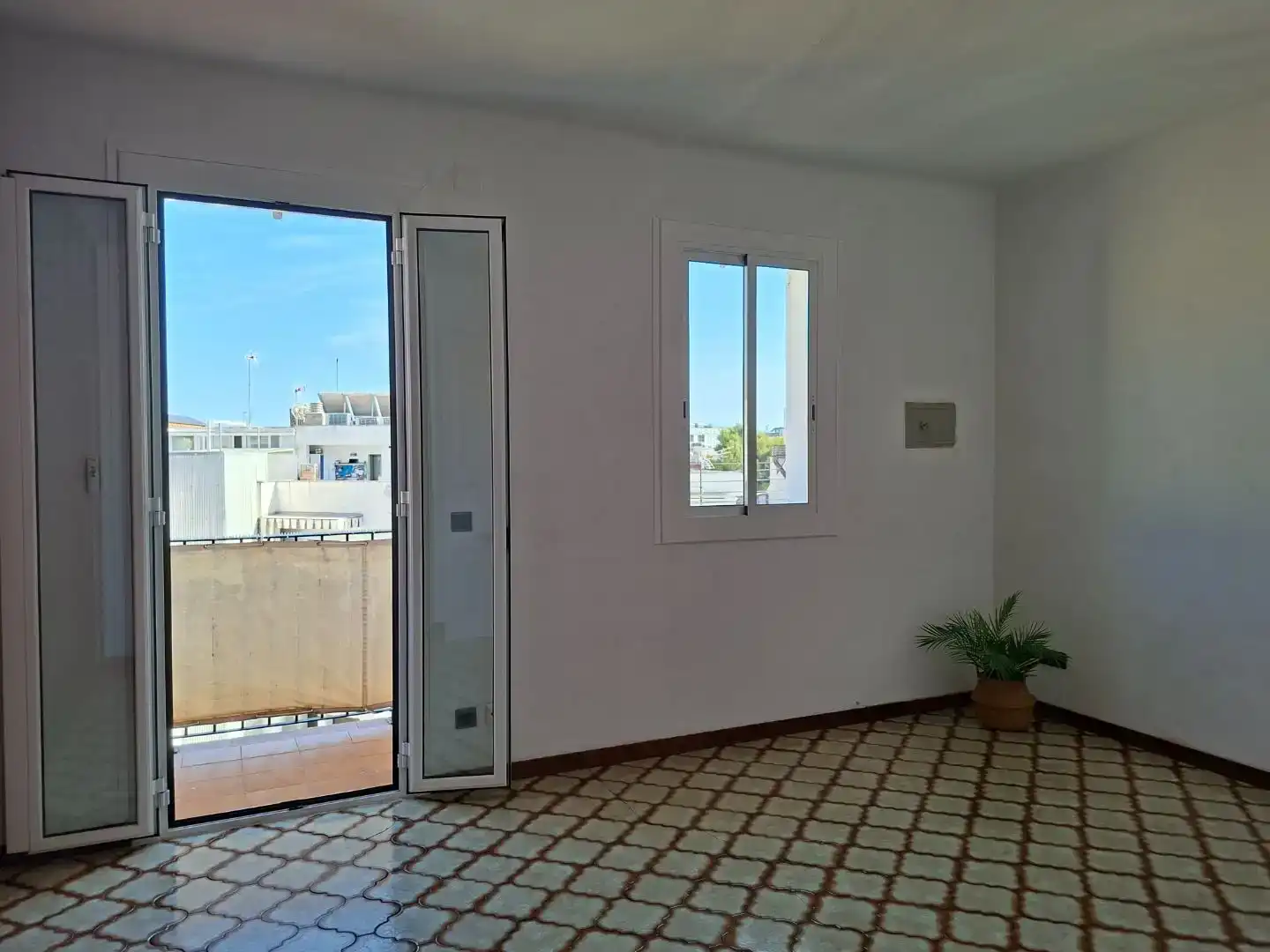 Terrasse von Dachboden zum Verkauf in Sitges mit Balkon