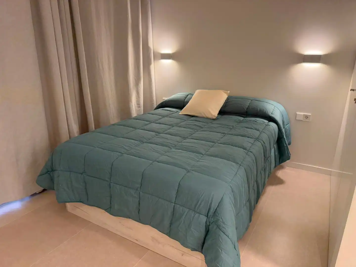 Habitación de Piso para compartir en Valencia con Aire acondicionado, Calefacción y Terraza