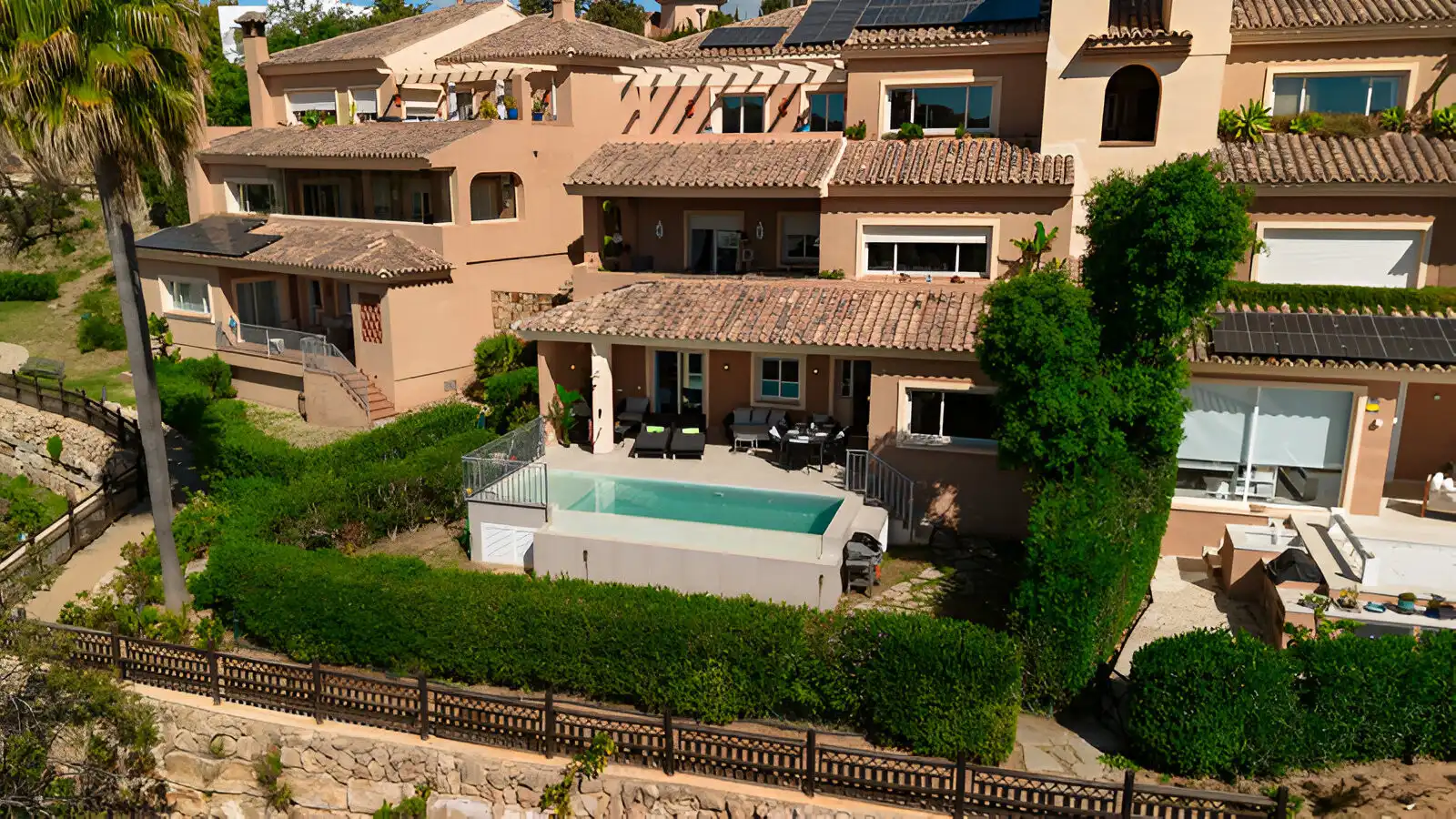 Garten von Erdgeschoss zum Verkauf in Marbella mit Klimaanlage, Privatgarten und Terrasse