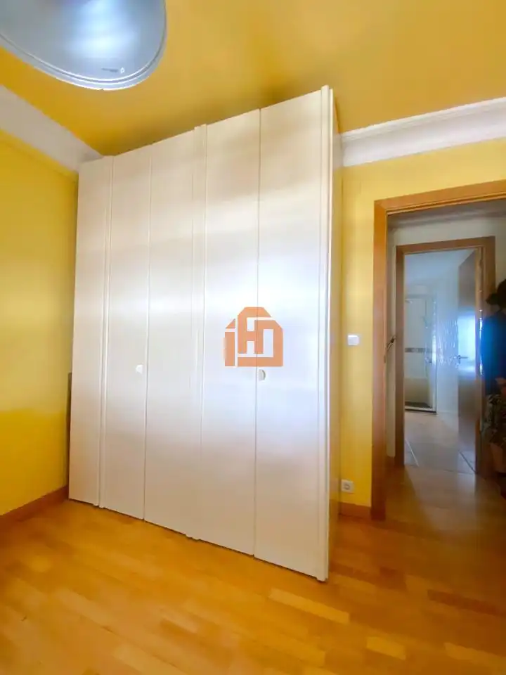 Apartamento en venta en León Capital  con Calefacción y Parquet