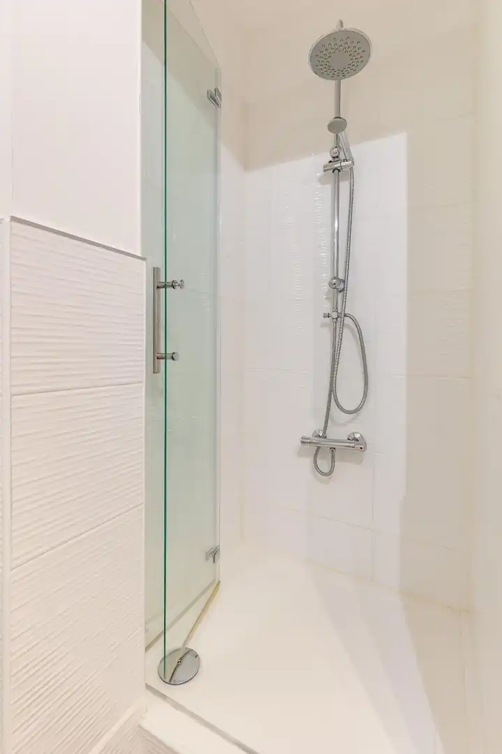 Bany de Apartament en venda en Godella amb Aire condicionat i Balcó