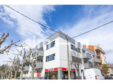 Individuel avec ascenseur à vendre à Calle Marquesos de Vilallonga 11
