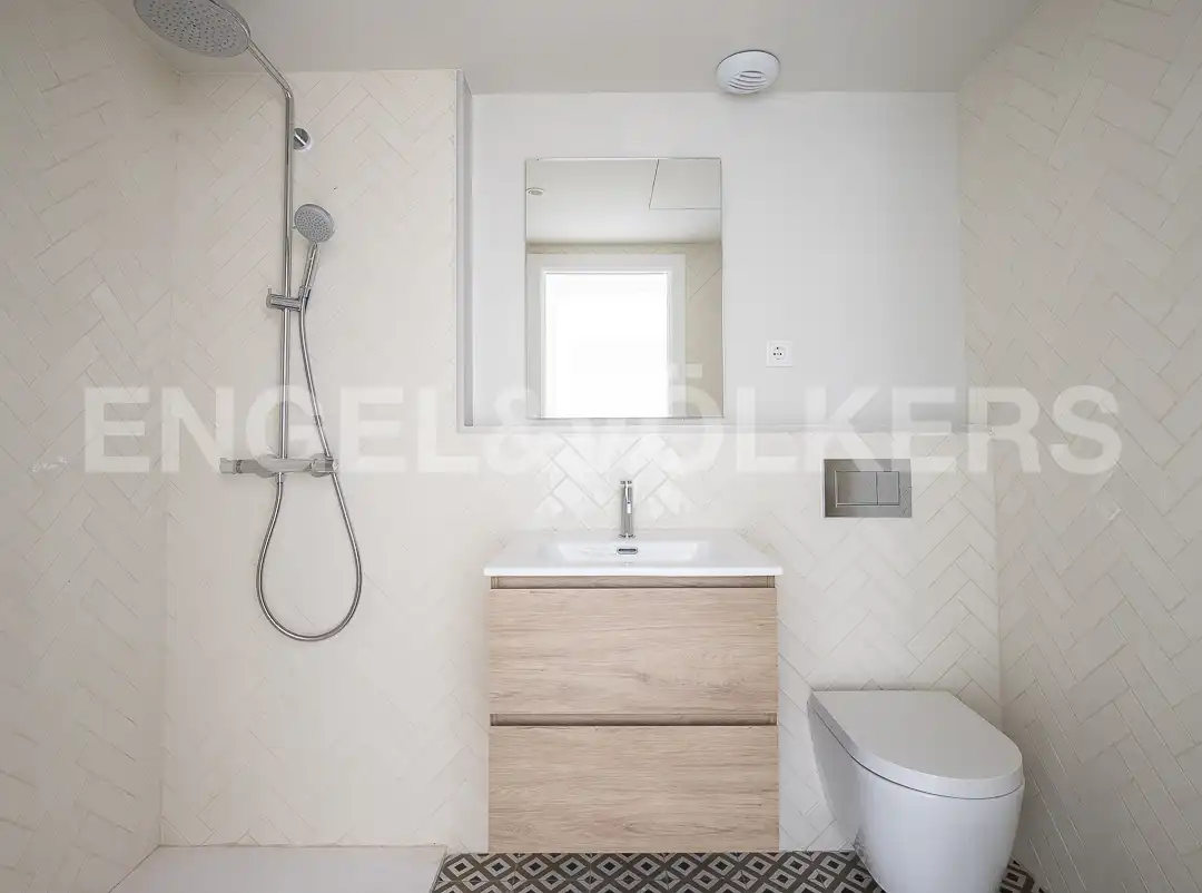 Baño de Dúplex en venta en Barcelona con Aire acondicionado, Calefacción y Parquet