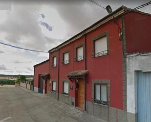Vista exterior de Finca rústica en venda en Corrales del Vino amb Jardí privat, Moblat i Forn