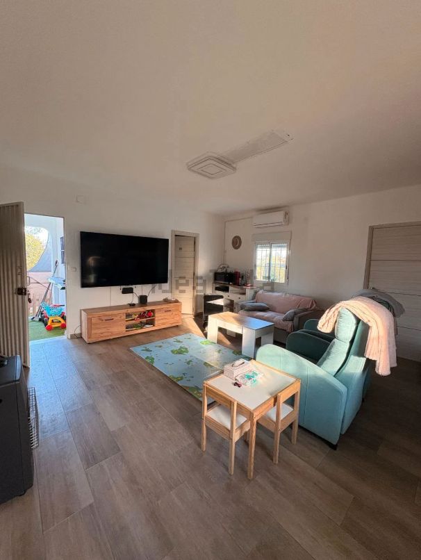 Sala d'estar de Finca rústica en venda en Vilamarxant amb Aire condicionat, Jardí privat i Terrassa