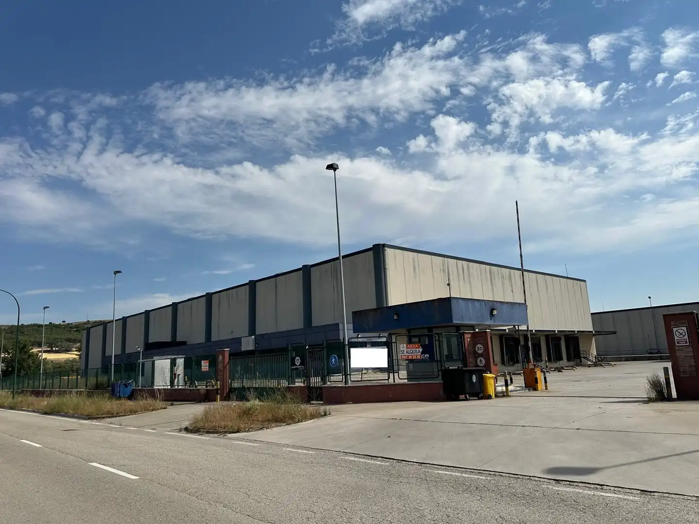 Industriegebäude zum Verkauf in Calle Merindad de Ubierna, imagen 2