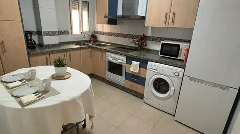 Foto 4 de Pis en venda a Avenida Juan Carlos I, 148, Roquetas Pueblo, Almería