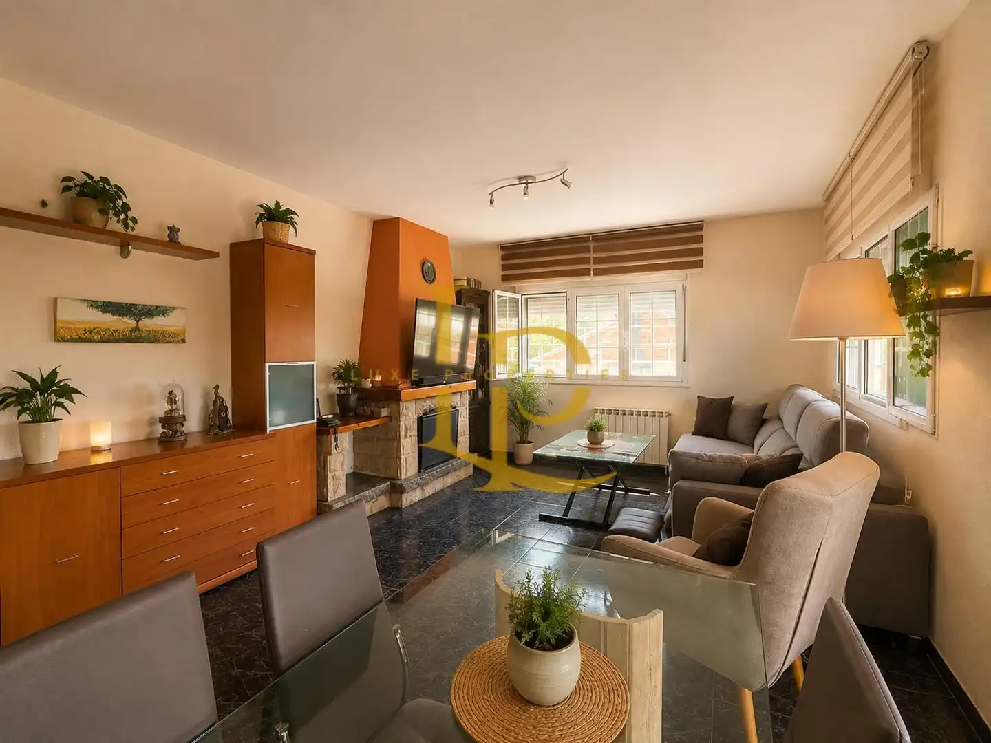 Sala d'estar de Casa o xalet en venda en Rubí amb Aire condicionat, Calefacció i Jardí privat
