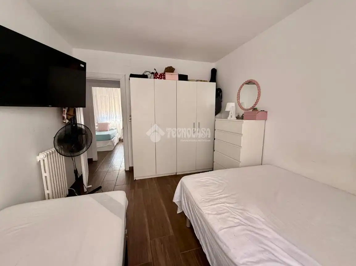 Habitación de Piso en venta en Madrid con Calefacción