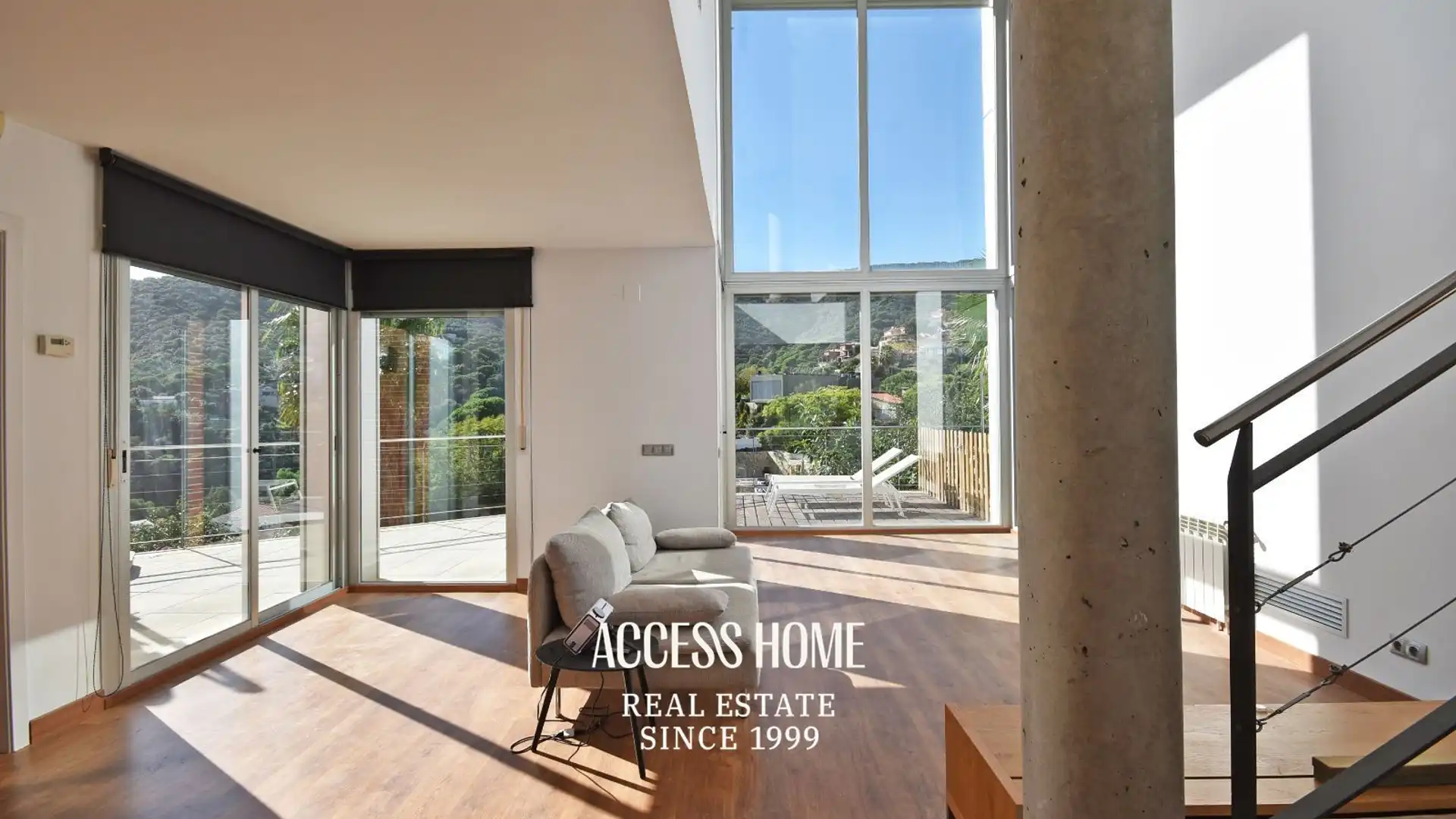 Vista exterior de Casa o xalet en venda en Alella amb Aire condicionat, Calefacció i Terrassa