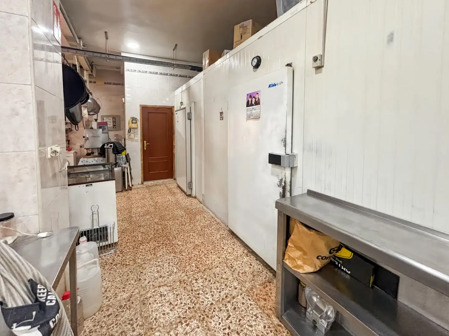 Küche von Geschaftsraum zur Miete in La Romana mit Klimaanlage und Möbliert