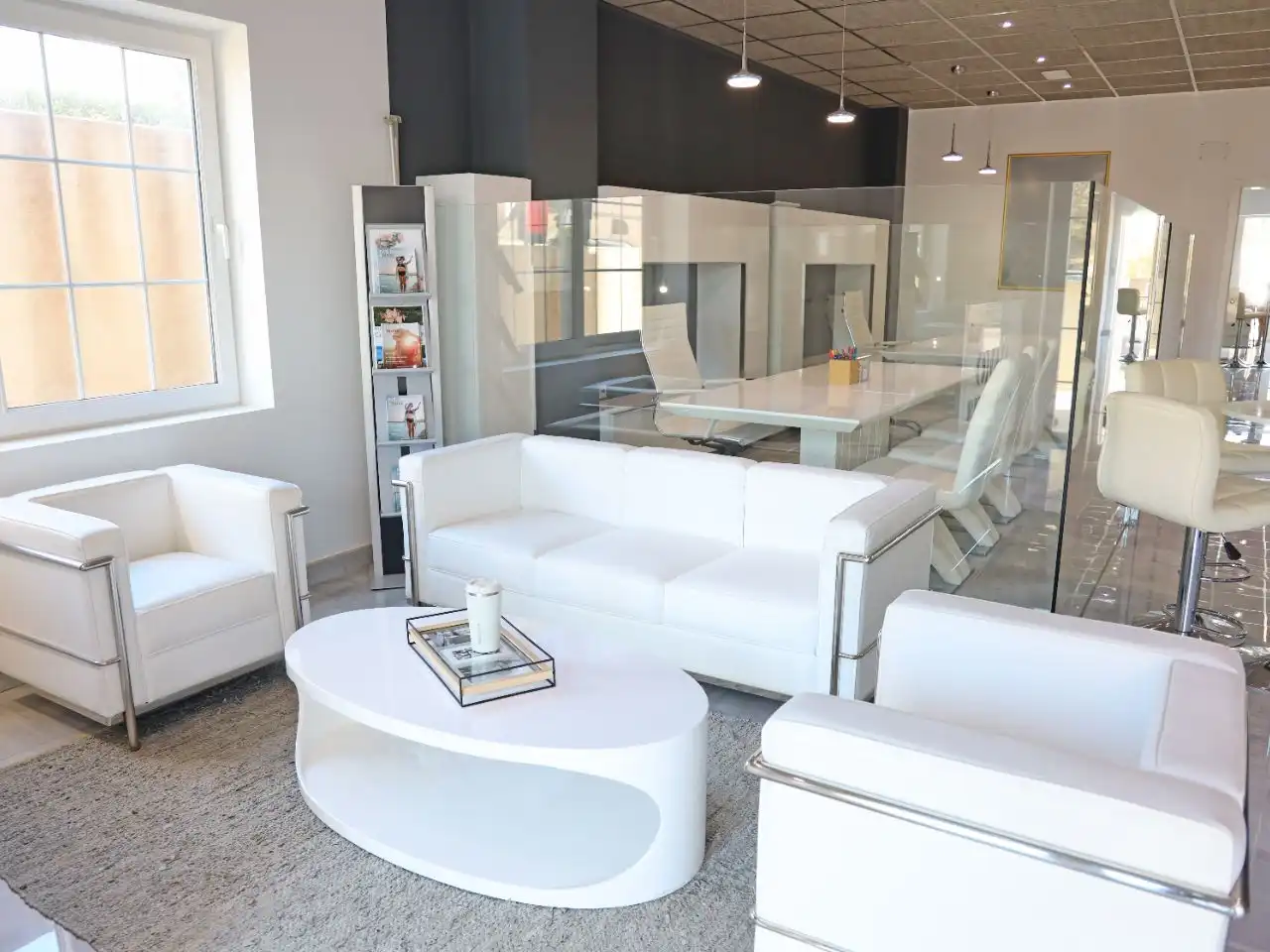 Sala d'estar de Local de lloguer en El Moncayo - El Pòrtic