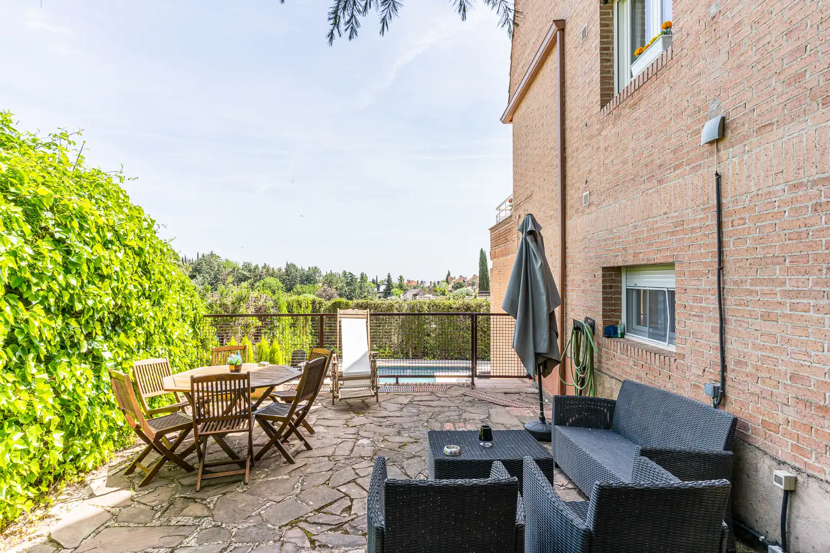 Terraza de Casa adosada en venta en Torrelodones con Calefacción, Jardín privado y Piscina