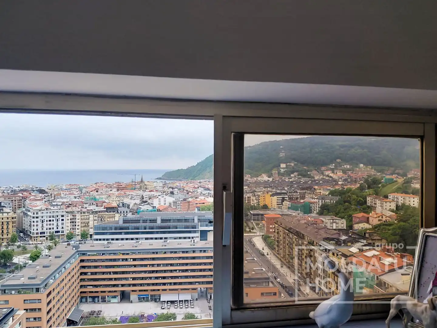 Bedroom of Flat for sale in Donostia - San Sebastián   with Heating and Storage room