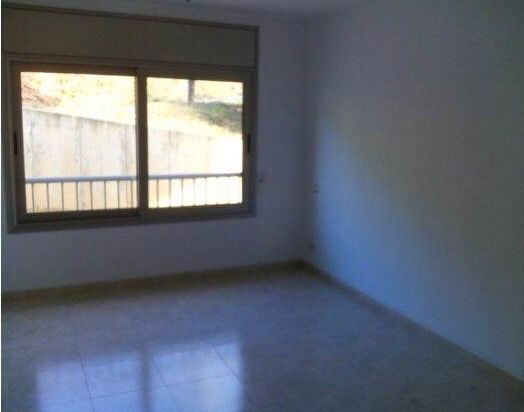 Dormitori de Pis en venda en Manresa amb Calefacció, Terrassa i Traster