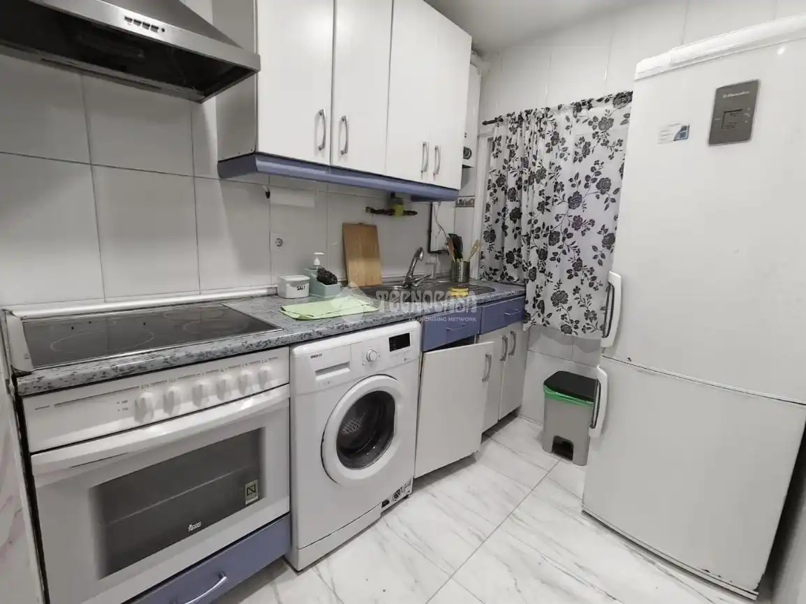 Kitchen of Flat for sale in Zaragoza